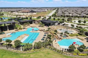 9809 Gooseneck Dr, Aubrey, TX 76227 - Photo 1