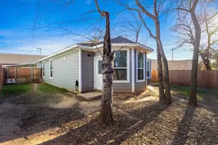 2303 Starks Ave, Dallas, TX 75215 - Photo 16