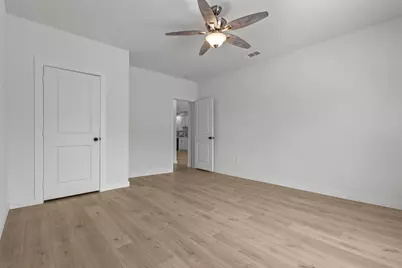 1037 E Richmond Avenue, Fort Worth, TX 76104 - Photo 20