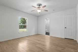 1037 E Richmond Ave, Fort Worth, TX 76104 - Photo 14