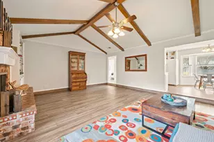 3124 Spring Lake Dr, Bedford, TX 76021 - Photo 8