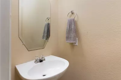 4001 Chinaberry Drive, Garland, TX 75043 - Photo 10