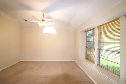 9433 Western Trail, Irving, TX 75063 - Photo 20
