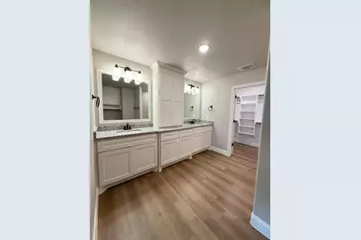 1015 Bluestem, Brock, TX 76087 - Photo 8