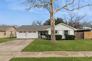 8624 Hackney Ln, Dallas, TX 75238 - Photo 2