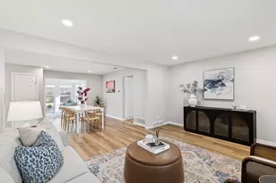 8624 Hackney Ln, Dallas, TX 75238 - Photo 6