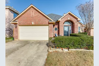 716 Fox Run Trail, Saginaw, TX 76179 - Photo 2