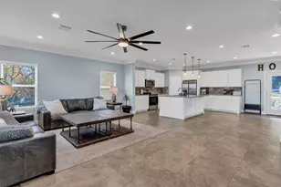 721 Rock Harbor Ct, Granbury, TX 76048 - Photo 8