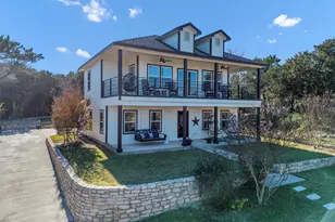 721 Rock Harbor Ct, Granbury, TX 76048 - Photo 4