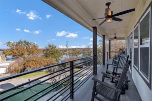 721 Rock Harbor Ct, Granbury, TX 76048 - Photo 30