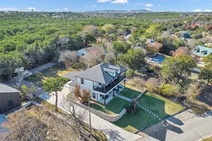 721 Rock Harbor Ct, Granbury, TX 76048 - Photo 38