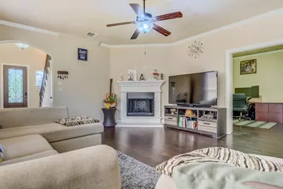 1429 Lauren Creek Lane, McKinney, TX 75072 - Photo 4