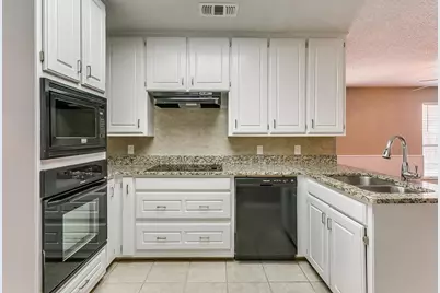 2407 Ridgevalley Drive, McKinney, TX 75071 - Photo 12