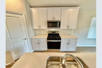 2104 Rannoch Street, Sherman, TX 75092 - Photo 16