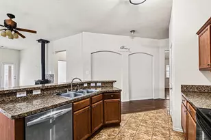 709 Ridgewater Trail, Fort Worth, TX 76131 - Photo 8