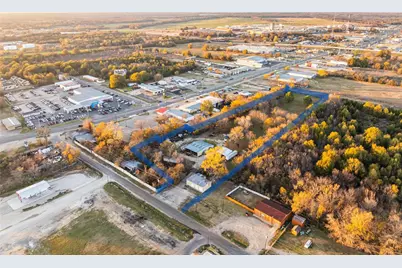 235 Clement Road, Paris, TX 75460 - Photo 2