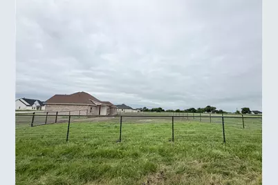 1017 Sabrina Court, Weatherford, TX 76085 - Photo 32