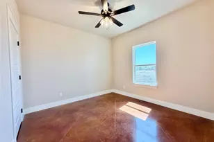 1017 Sabrina Ct, Weatherford, TX 76085 - Photo 24