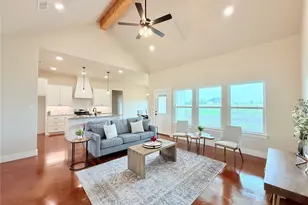 1017 Sabrina Ct, Weatherford, TX 76085 - Photo 4