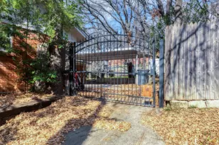 3801 Halifax Ct, Arlington, TX 76013 - Photo 32