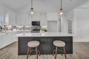 2001 Collin St, Weatherford, TX 76085 - Photo 16