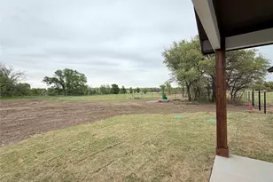 2001 Collin St, Weatherford, TX 76085 - Photo 36