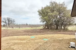 2001 Collin St, Weatherford, TX 76085 - Photo 30