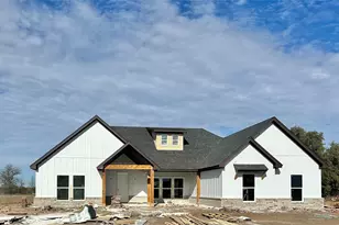 2001 Collin St, Weatherford, TX 76085 - Photo 1