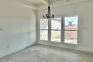 2001 Collin St, Weatherford, TX 76085 - Photo 10