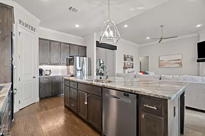 405 Venadito Drive, Godley, TX 76044 - Photo 14