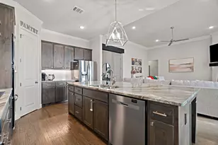 405 Venadito Dr, Godley, TX 76044 - Photo 14