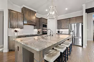 405 Venadito Dr, Godley, TX 76044 - Photo 12