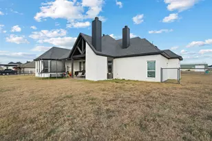 405 Venadito Dr, Godley, TX 76044 - Photo 38