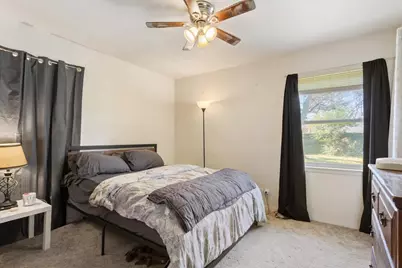 106 S Barbara Street, Lacy Lakeview, TX 76705 - Photo 14