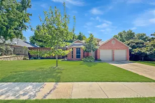 806 Glenwood Ct, McKinney, TX 75071 - Photo 1