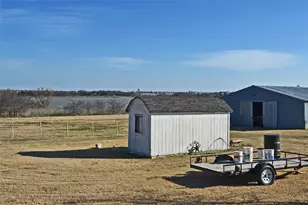 575 Doe Creek Rd, Little Elm, TX 75068 - Photo 4