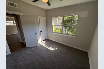 425 W Lamberth Road, Sherman, TX 75092 - Photo 10