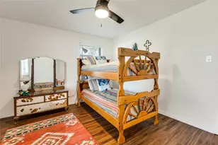 8013 Carrick St, Benbrook, TX 76116 - Photo 14