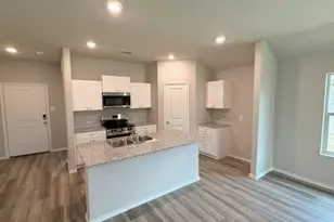 329 Blanco Dr, Azle, TX 76020 - Photo 2