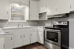 4204 Pate Dr, Fort Worth, TX 76119 - Photo 6