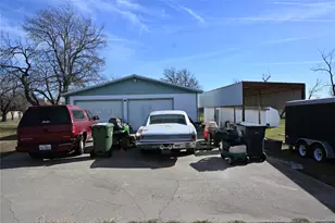 704 Spring Miller Ct, Arlington, TX 76002 - Photo 16