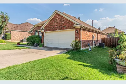 5504 Thornberry Drive, Fort Worth, TX 76137 - Photo 2