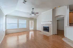 5504 Thornberry Dr, Fort Worth, TX 76137 - Photo 4