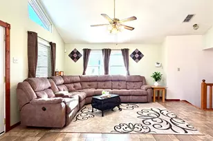 22557 Waterview Cir, Flint, TX 75762 - Photo 8