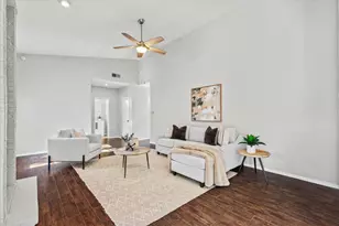 10439 High Hollows Dr, Dallas, TX 75230 - Photo 8