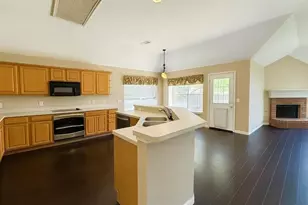 10218 Stone Falls Ln, Frisco, TX 75035 - Photo 4