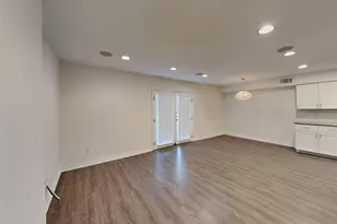 2722 Knight St, Dallas, TX 75219 - Photo 4