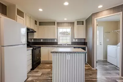 126 Starry Sky Court, Springtown, TX 76082 - Photo 8