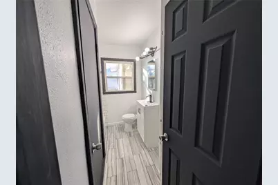 209 Cedar Street, Hurst, TX 76053 - Photo 12