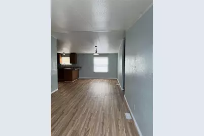 6527 Blue Water Court, Granbury, TX 76049 - Photo 18